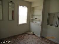 3526 Radcliffe Rd, Cleveland Heights, OH 44121 - view of empty room