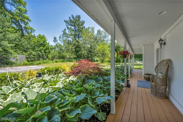 8347 Merrie Ln, Chesterland, OH 44026 - photo 2