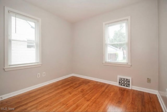 4518 Forestwood Dr, Parma, OH 44134 - photo 4