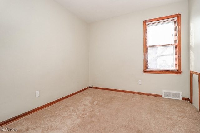 6207 Gerald Ave, Parma, OH 44129 - carpeted empty room featuring baseboards