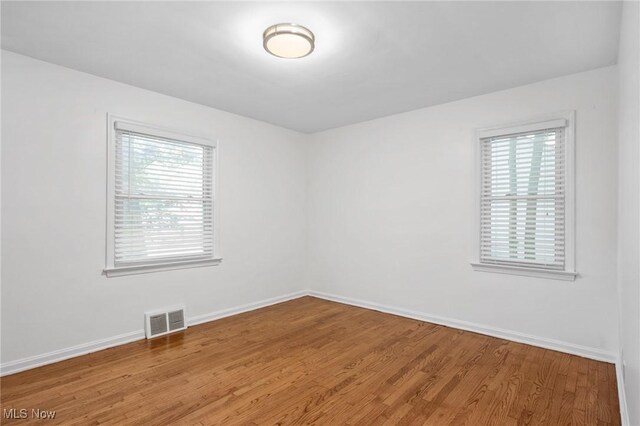 4823 Ridgebury Blvd, Lyndhurst, OH 44124 - photo 10