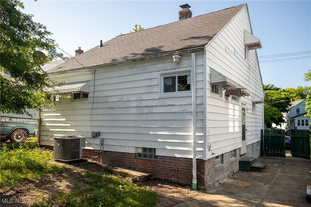 12028 Triskett Rd, Cleveland, OH 44111 - photo 3