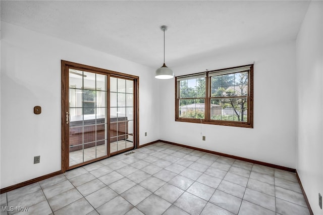 3578 County Line Rd, Madison, OH 44057 - empty room featuring baseboards