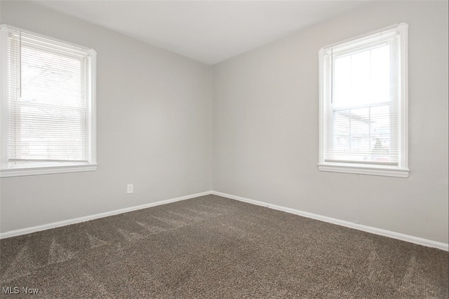 4607 Lincoln Ave, Parma, OH 44134 - unfurnished room with carpet floors and baseboards