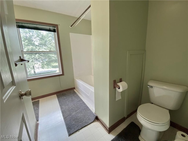 13781 Rustic Dr, North Royalton, OH 44133 - bathroom with toilet and shower / bathtub combination