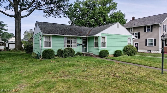 1016 Dover Ave, Dover, OH 44622 - photo 1