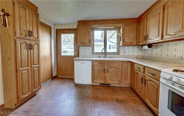 1016 Dover Ave, Dover, OH 44622 - photo 12