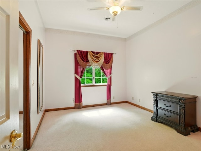 2526 Ashbrook Dr, Ashtabula, OH 44004 - unfurnished room with carpet flooring and ceiling fan