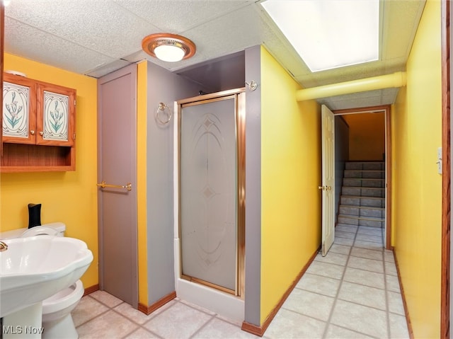 2526 Ashbrook Dr, Ashtabula, OH 44004 - bathroom with a stall shower