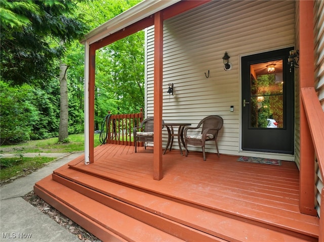 2526 Ashbrook Dr, Ashtabula, OH 44004 - view of wooden deck
