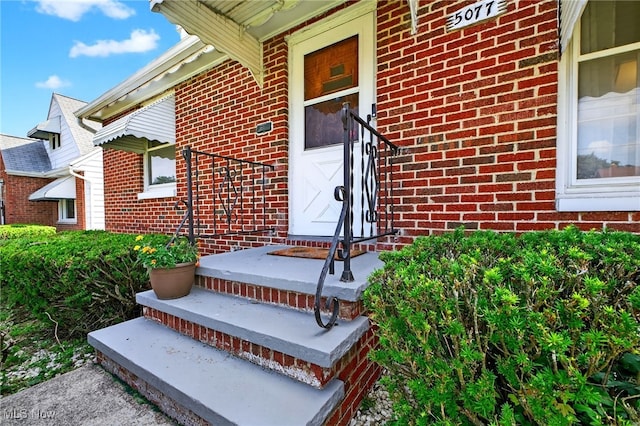 5077 Catherine St, Maple Heights, OH 44137 - view of exterior entry with brick siding
