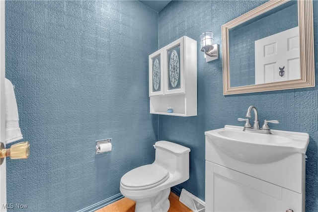 820 Old Spring Rd, Copley, OH 44321 - bathroom featuring vanity and wood finished floors