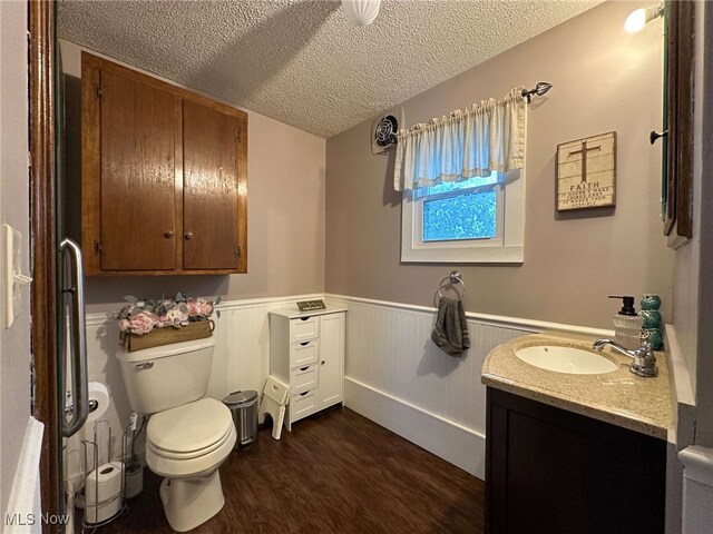 5840 Grenshaw Ave, Louisville, OH 44641 - photo 10