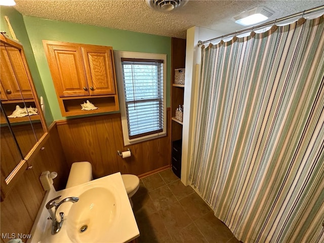 5840 Grenshaw Ave, Louisville, OH 44641 - photo 18