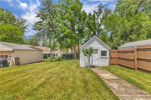 259 Marion Dr, Bedford, OH 44146 - fenced backyard with an outdoor structure