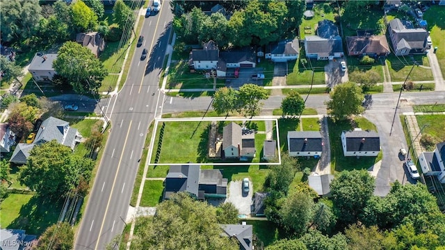 409 W Grant St, Kent, OH 44240 - aerial overview of property's location with property boundaries highlighted and nearby suburban area