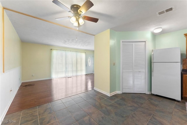 293 W 14th St, Salem, OH 44460 - kitchen with freestanding refrigerator and a ceiling fan