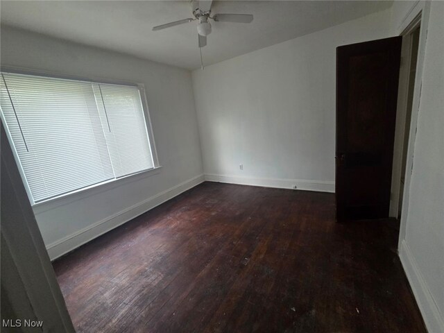3973 E 123rd St, Cleveland, OH 44105 - photo 12