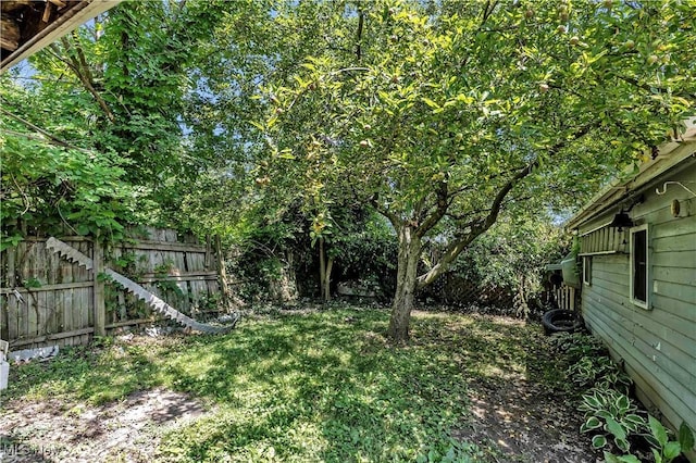 321 Overlook Rd, Vermilion, OH 44089 - view of fenced backyard
