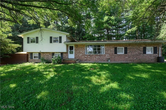 3030 55th St NE, Canton, OH 44721 - photo 1