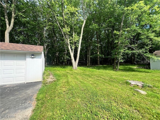 749 Wellmon St, Bedford, OH 44146 - photo 32