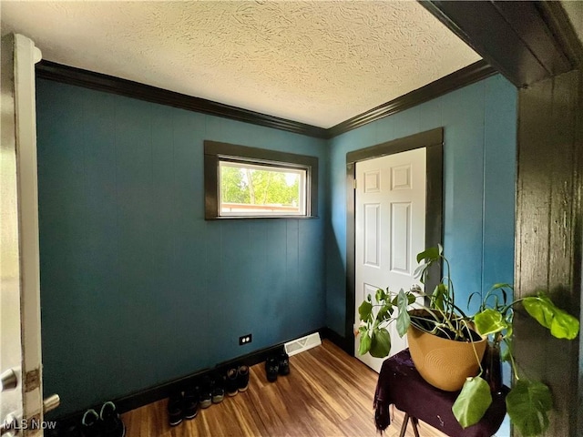 749 Wellmon St, Bedford, OH 44146 - photo 4