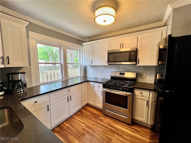 749 Wellmon St, Bedford, OH 44146 - photo 8