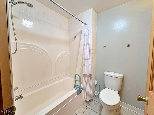 10511 Darrow Rd, Vermilion, OH 44089 - full bath featuring tile patterned flooring and shower / tub combo with curtain