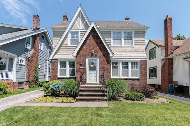 2199 Barrington Rd, University Heights, OH 44118 - photo 1