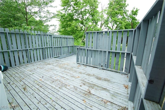 171 W Hiram St, Barberton, OH 44203 - view of wooden deck