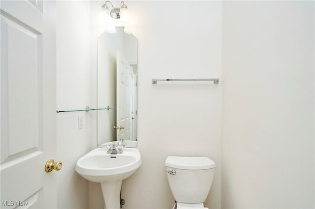 1435 Durham Dr, Broadview Heights, OH 44147 - bathroom featuring toilet and a sink