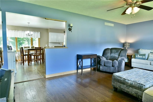 137 Emerson Cir, Cortland, OH 44410 - photo 10