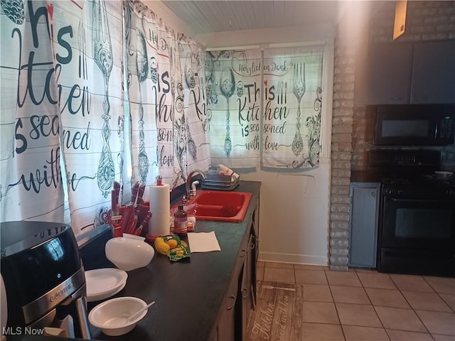 130 N Portland Ave, Youngstown, OH 44509 - photo 7