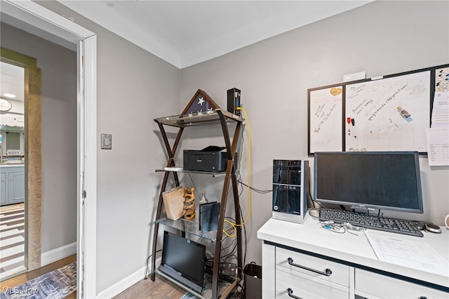 8902 Taylor May Rd, Chagrin Falls, OH 44023 - office space featuring wood finished floors and baseboards