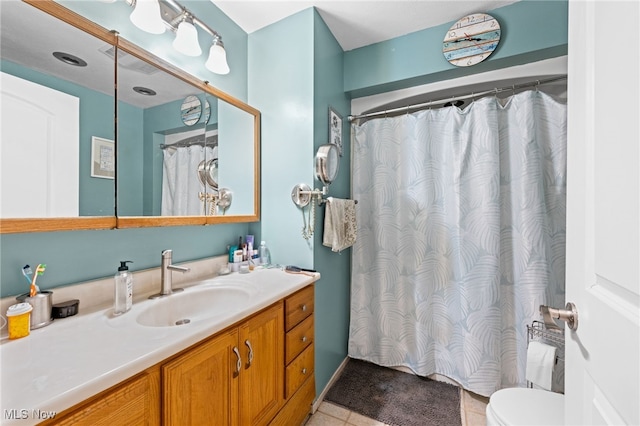 8902 Taylor May Rd, Chagrin Falls, OH 44023 - bathroom featuring vanity and a shower with shower curtain