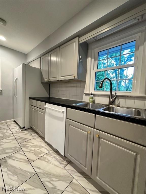141 W Summit St, Chagrin Falls, OH 44022 - photo 19