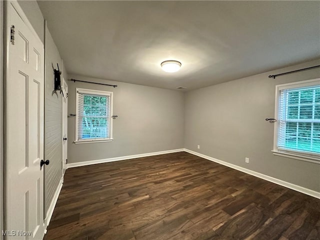 141 W Summit St, Chagrin Falls, OH 44022 - photo 26