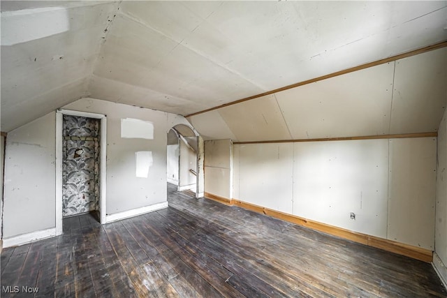 417 Vienna Ave, Niles, OH 44446 - bonus room with hardwood / wood-style floors and vaulted ceiling