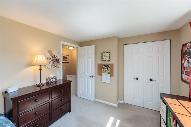 14344 S Gateway Dr, North Royalton, OH 44133 - bedroom with a closet and light colored carpet