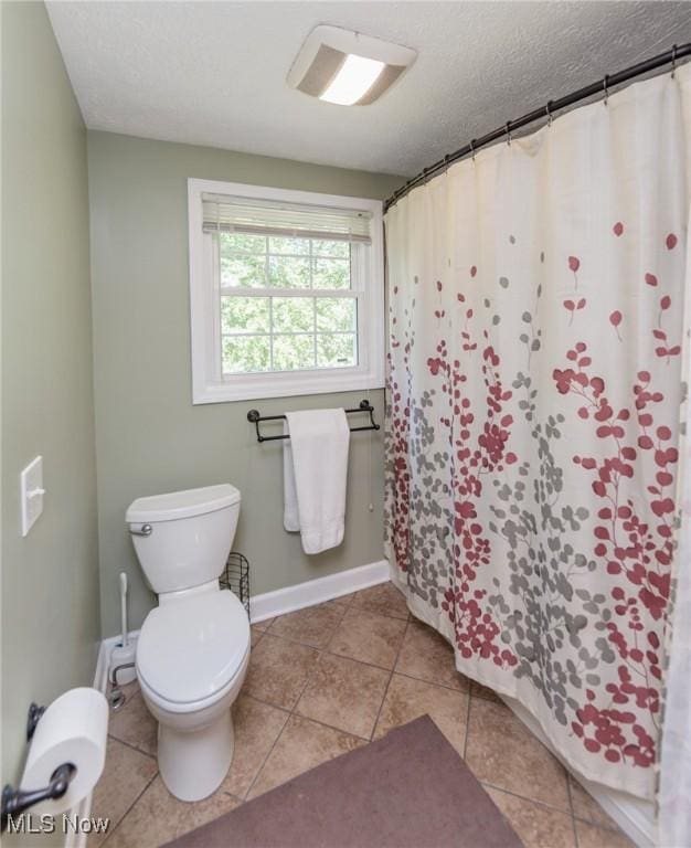 14344 S Gateway Dr, North Royalton, OH 44133 - full bath with tile patterned floors and a shower with shower curtain