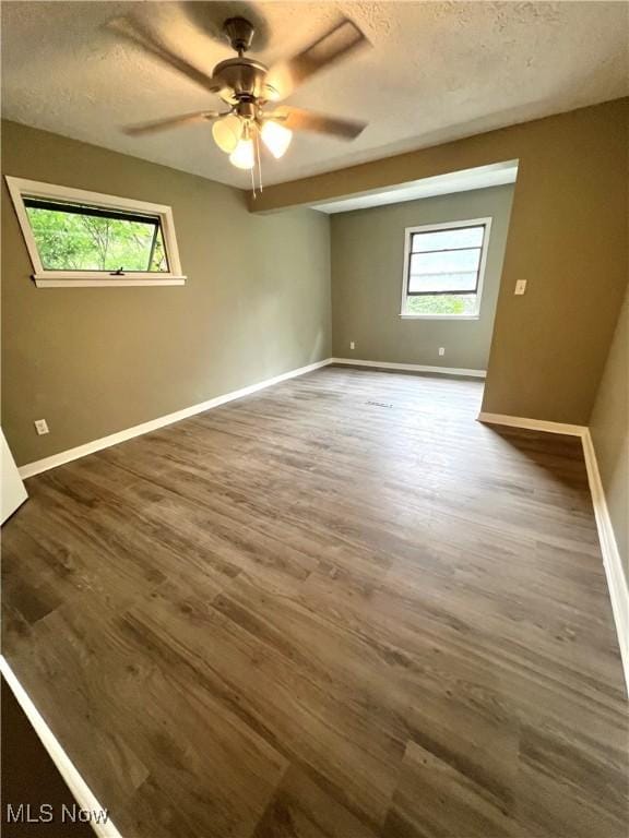 1165 Park Ave, Amherst, OH 44001 - photo 11