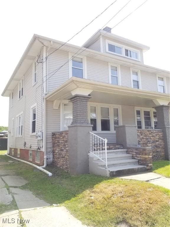 3006 6th St SW, Canton, OH 44710 - traditional style home with covered porch