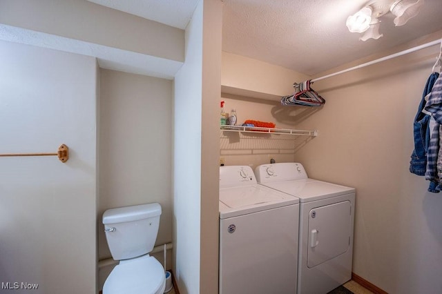 1565 Lois St, Belpre, OH 45714 - laundry room with washer and dryer