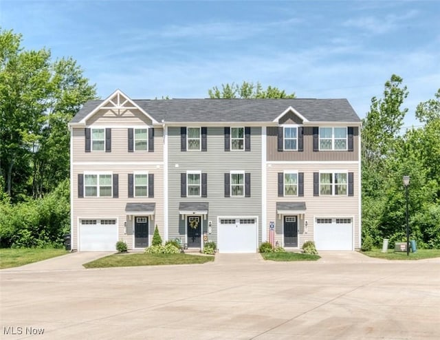 698 Pine Spring Dr, Painesville, OH 44077 - photo 1