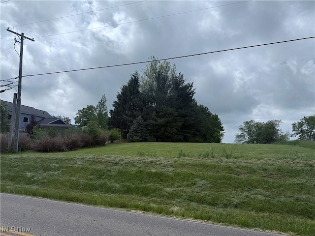 3116 Wright Rd NW, Uniontown, OH 44685