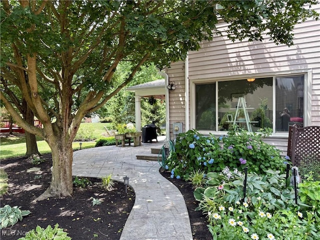 31382 Saint Andrews, Westlake, OH 44145 - view of patio
