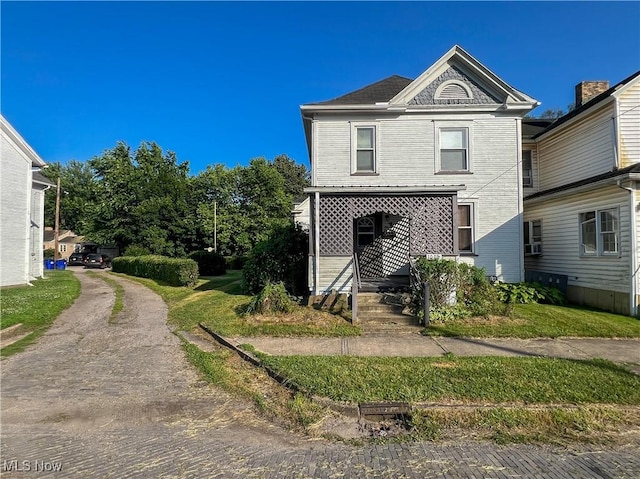 1030 Saint George St, East Liverpool, OH 43920 - view of front of property with brick siding