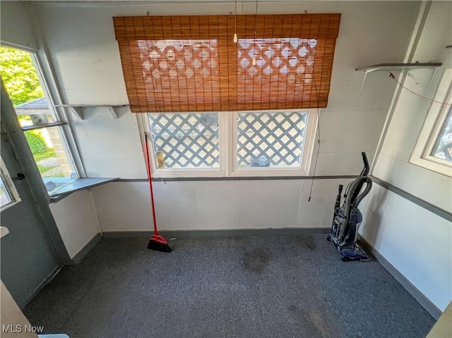 1030 Saint George St, East Liverpool, OH 43920 - view of unfurnished sunroom