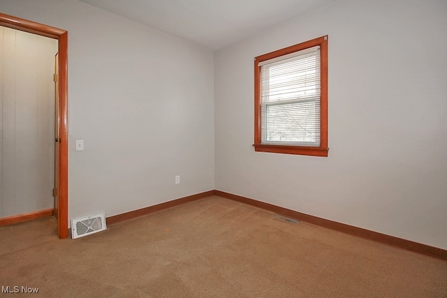 105 Tudor Ave, Bedford, OH 44146 - spare room with light colored carpet