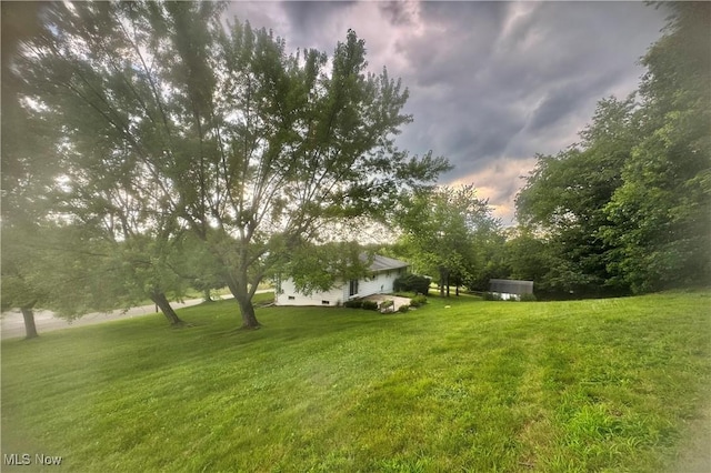 1104 Lantern, East Liverpool, OH 43920 - view of grassy yard